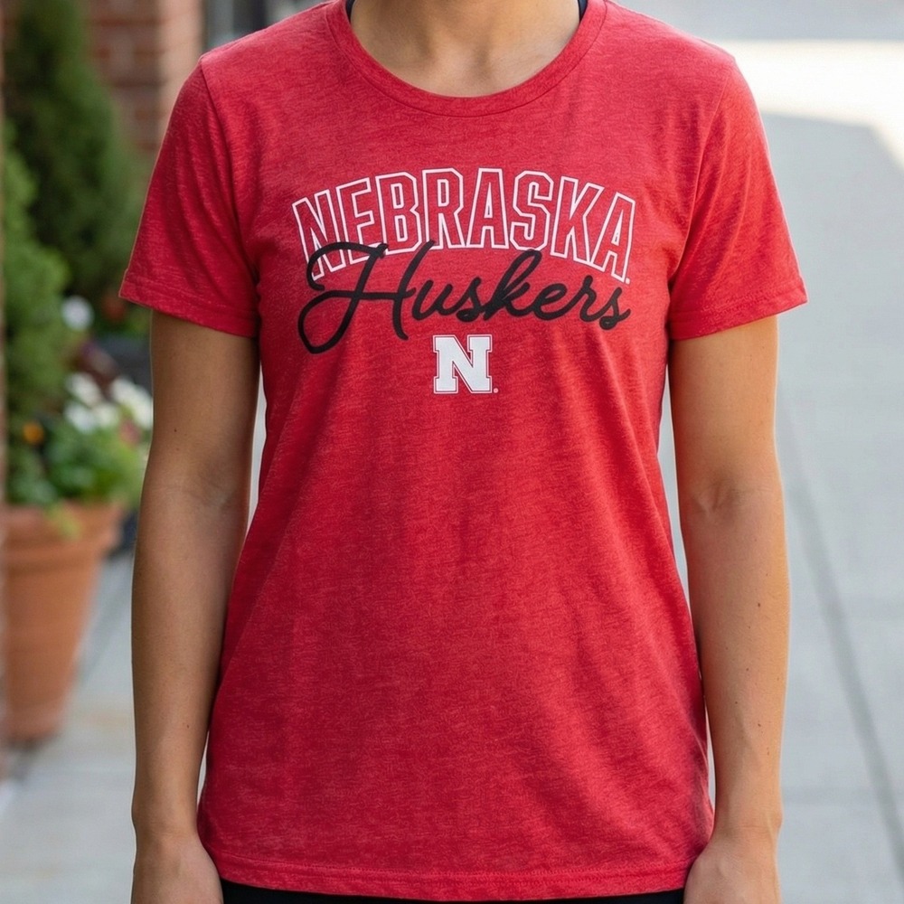 Captivating Nebraska‎ Huskers Womens Red Heathered Graphic T-Shirt NWT